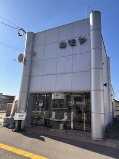 カモヤめがね外観